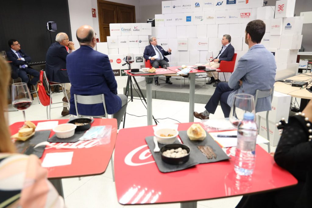 Un encuentro semipresencial de Manuel Teruel con empresas socias y patrocinadores inicia las actividades del Club Cámara