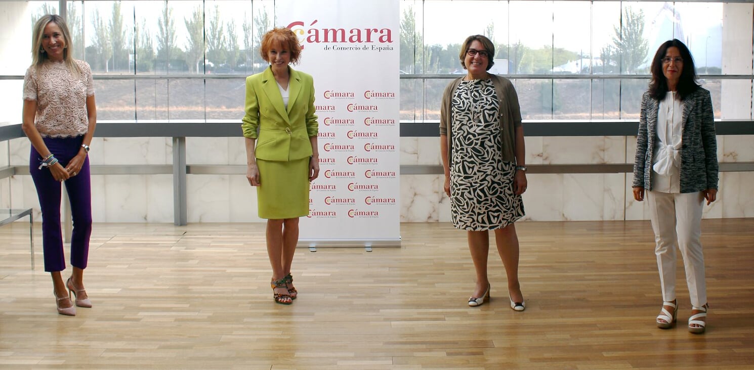 El 74% de los españoles considera que su trabajo le permite teletrabajar total o parcialmente