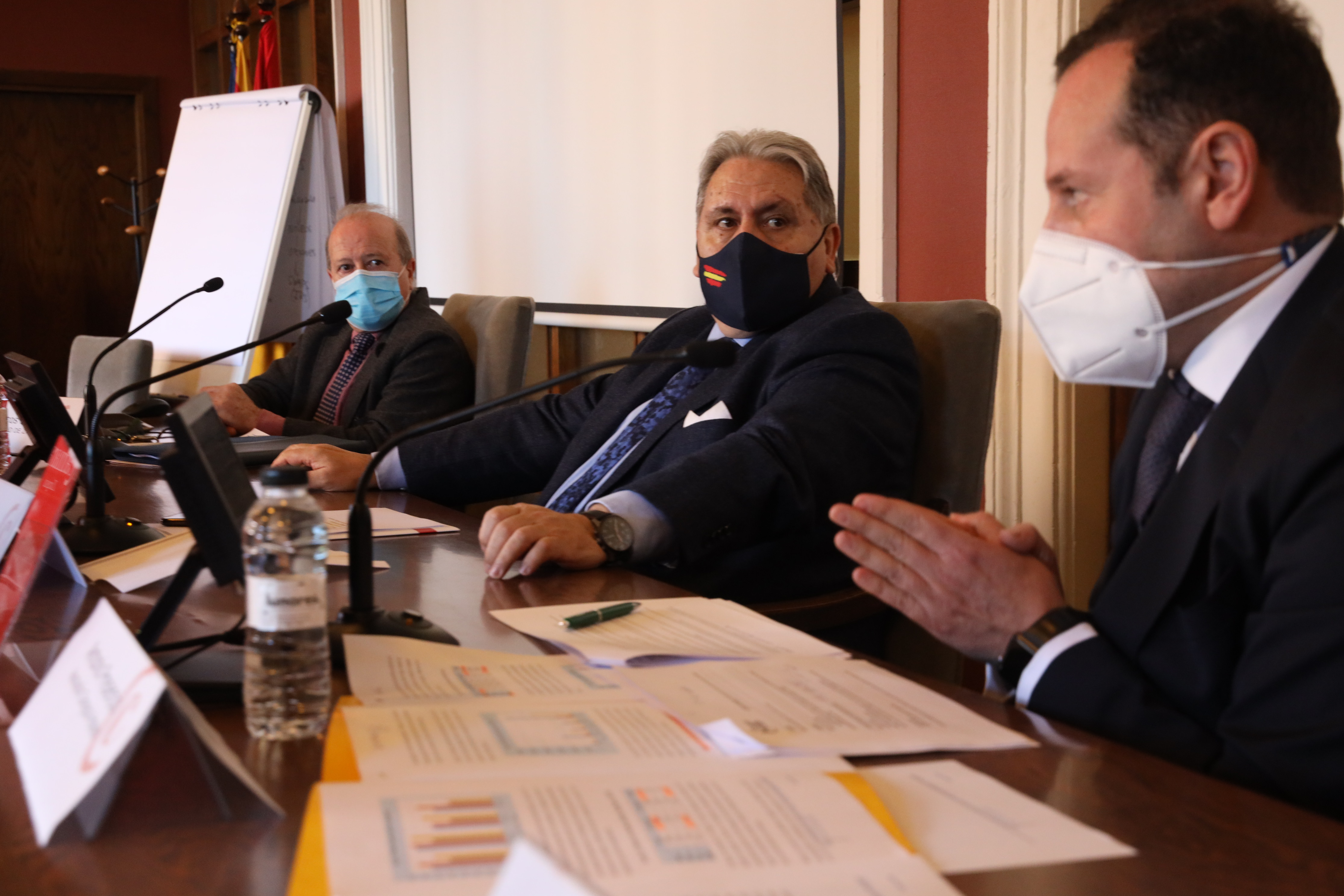 Las Cámaras impulsan el primer estudio sobre el impacto de la Covid-19 en la hostelería