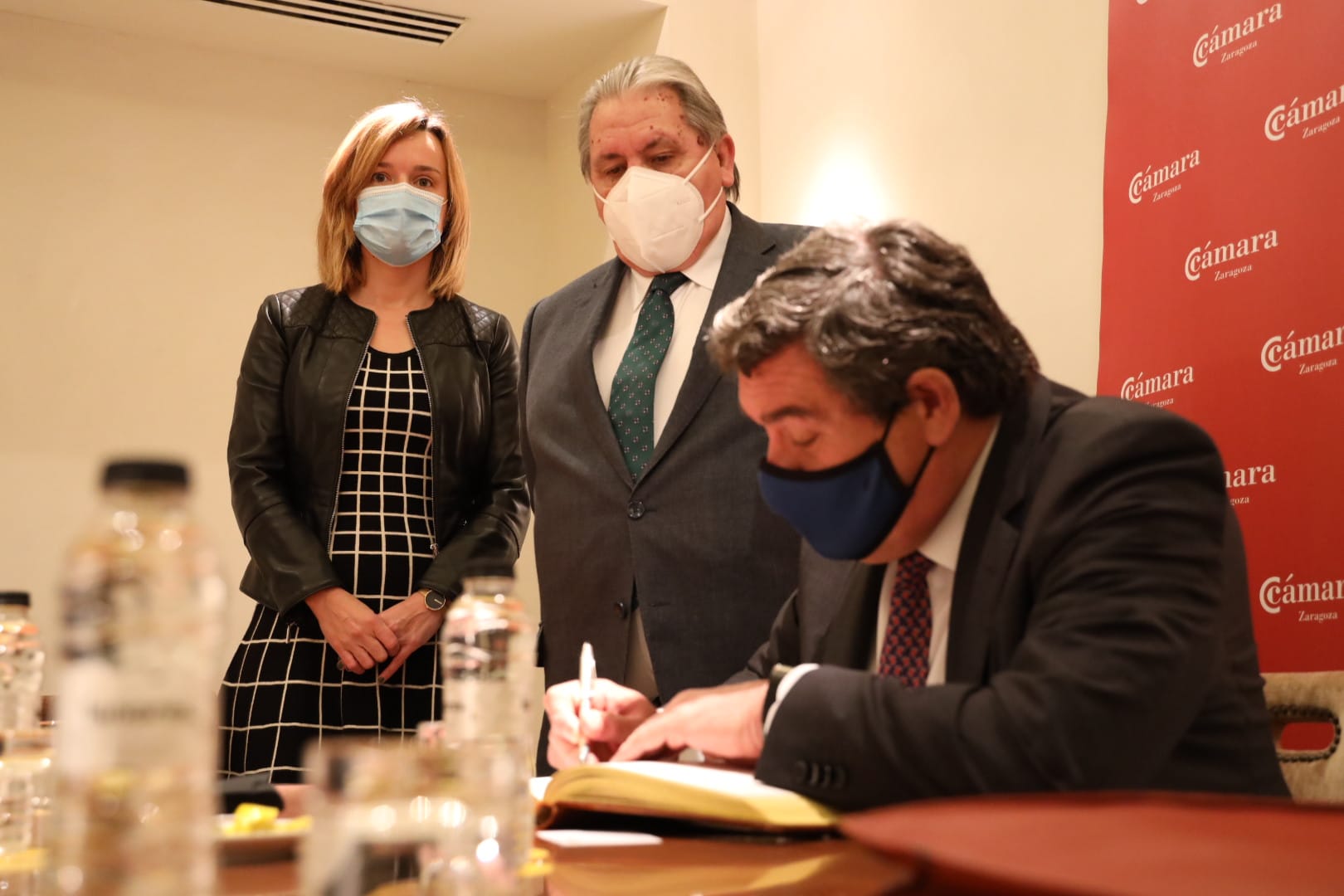 José Luis Escrivá mantiene un encuentro con empresarios del Club Líder