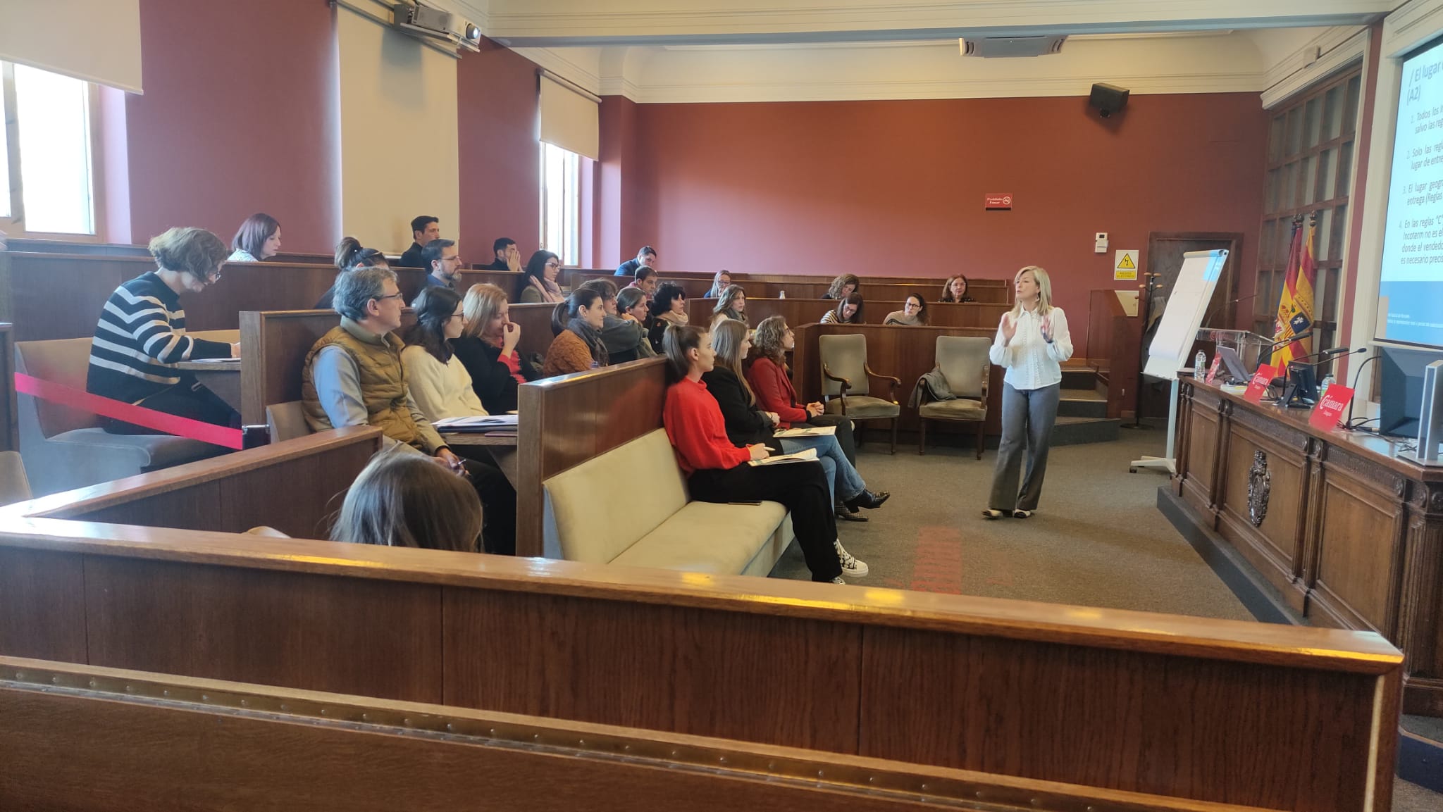 Un seminario refresca los conocimientos sobre los Incoterms