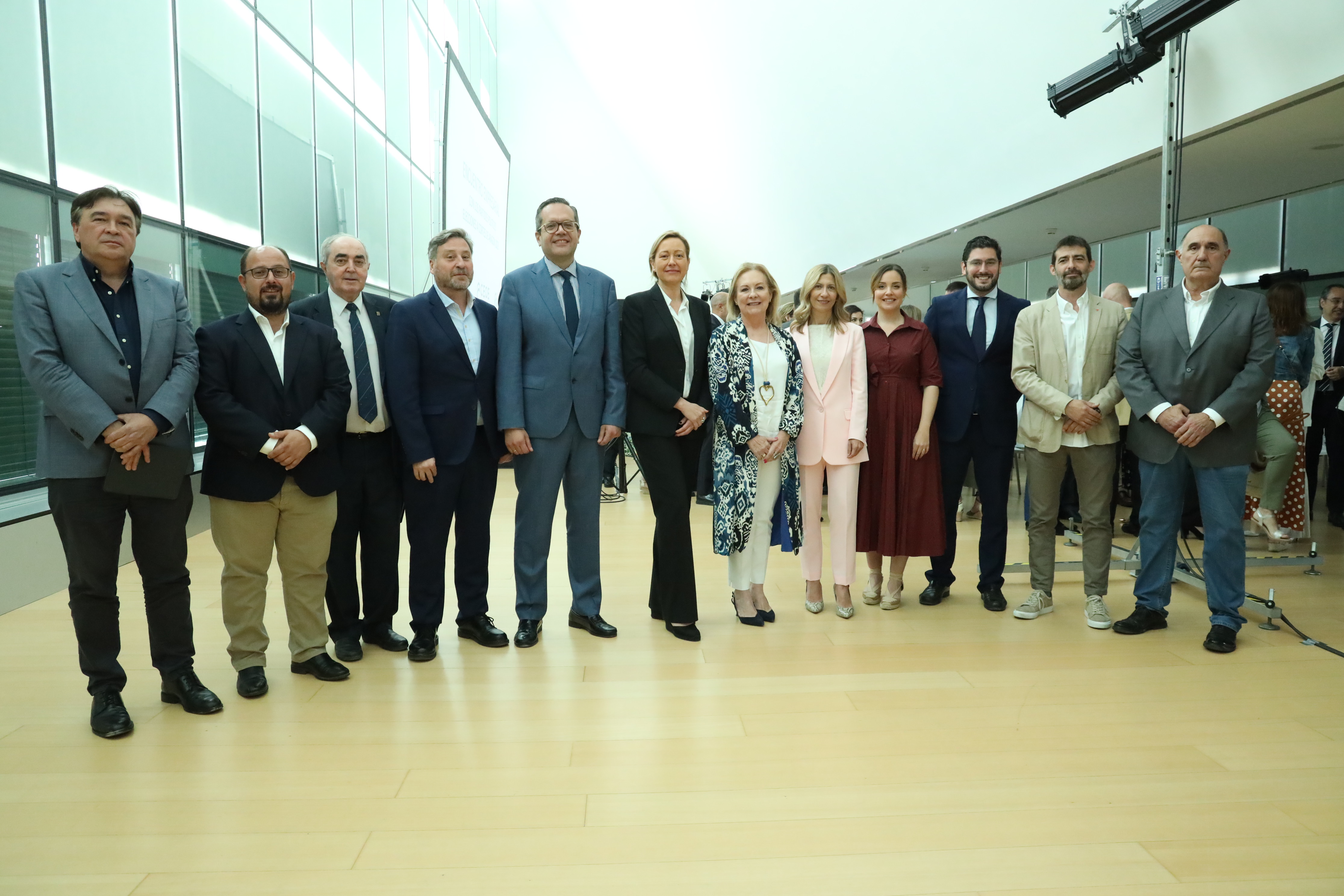 Los partidos explican a los empresarios sus propuestas para impulsar la economía